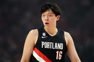 Yang Hansen: วันนี้เราเล่นกันหนักมาก ในสองเกมนี้ ฉันศึกษาตำแหน่งการ์ดของคลิงเกน