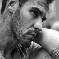 6686体育钻石作者与长辞