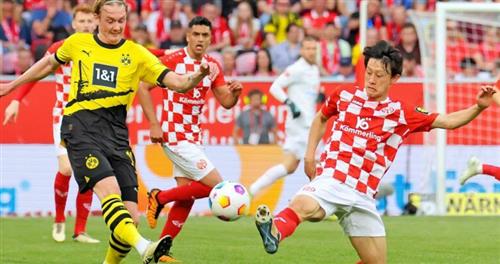 ไมนซ์ 05 พบ โบรุสเซีย ดอร์ทมุนด์