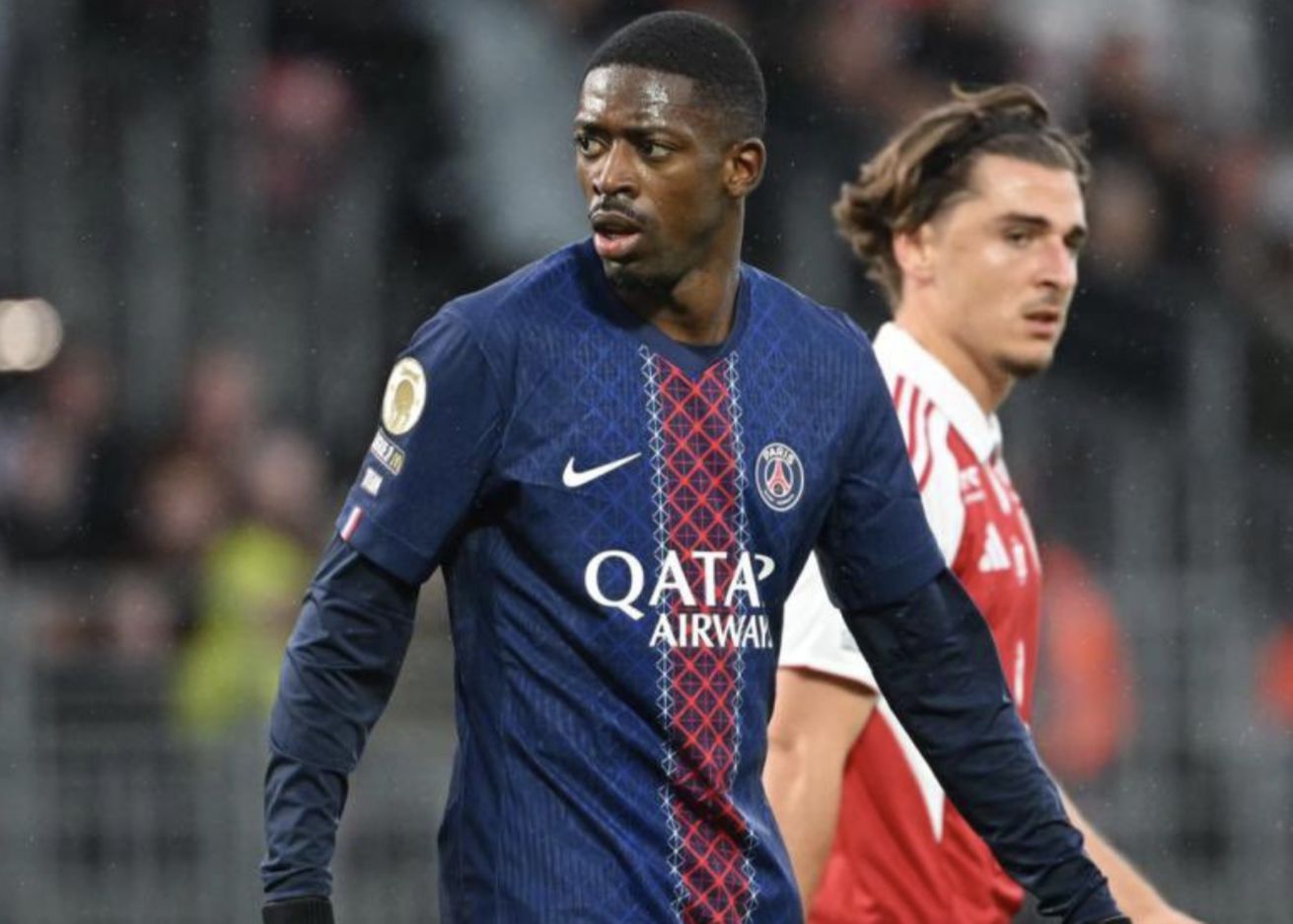 นักข่าว: อชราฟได้รับบาดเจ็บเอ็นข้อเท้าซ้ายและจะพักเป็นเวลา 6-8 สัปดาห์ ส่วนเดมเบเล่ก็ได้รับบาดเจ็บที่กล้ามเนื้อน่อง